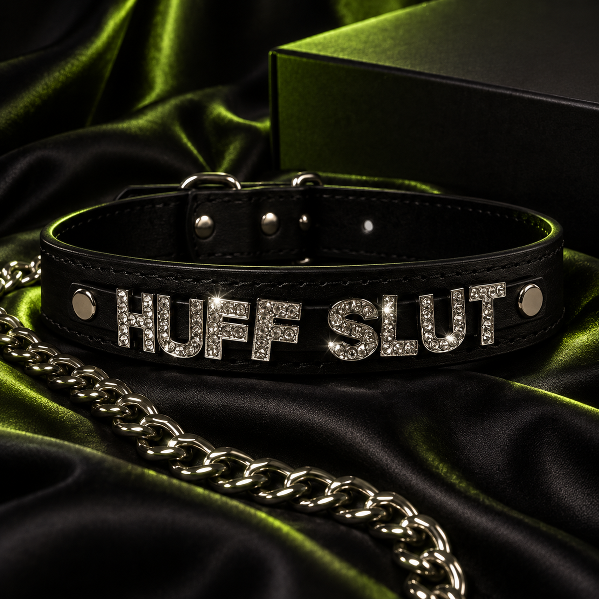 HUFF SLUT Black Collar – Devotion Edition